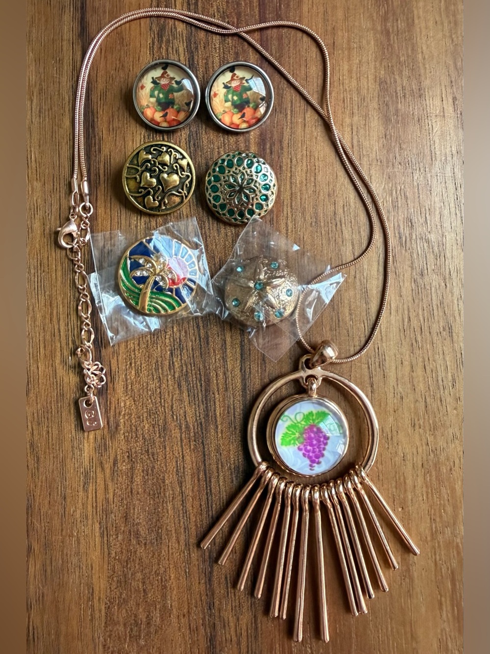 Women's Rose Gold Ginger Snaps Pendant Fringe Necklace with 7 interchangeable